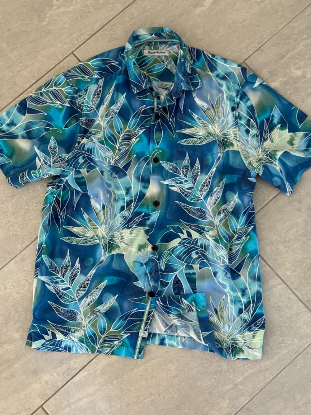 Tommy Bahama 100% Silk Blue Tropical Leaf Print Button-Down Shirt M